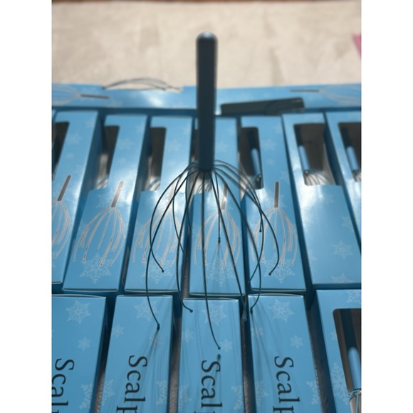 The Unbranded Brand Other - Head Massager Scratcher Neck Massage Scalp Relax Calm Stress Relief Octopus